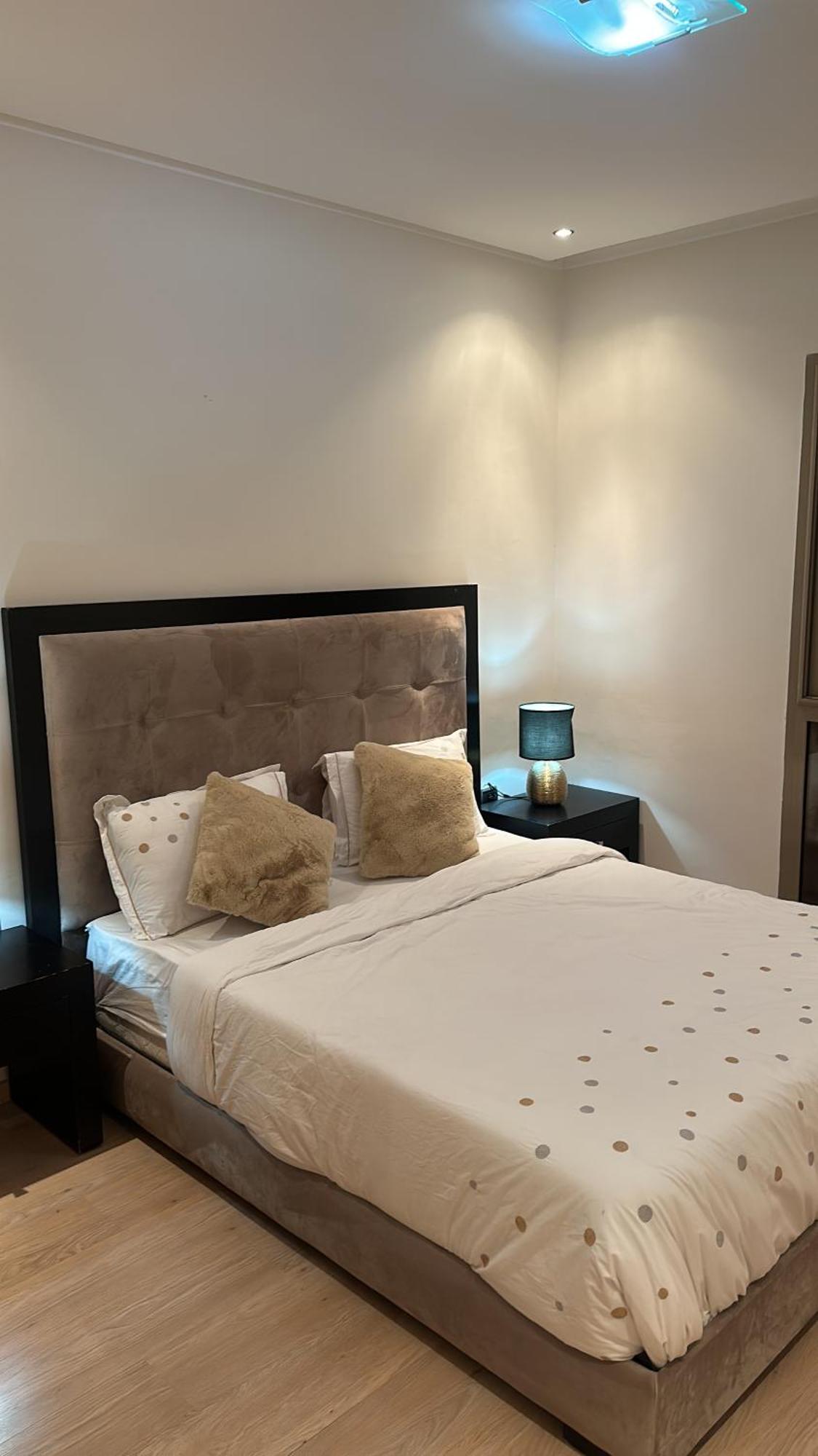 Sunny Square Apartment Маракеш Екстериор снимка